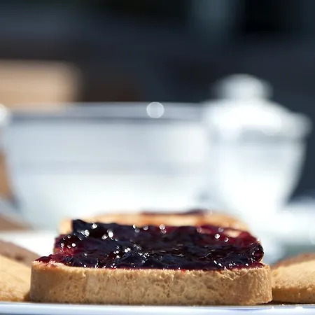 Nocleg ze śniadaniem Il Barone Del Mare 4*