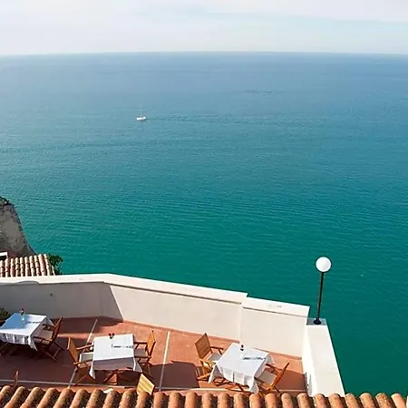 Il Barone Del Mare Bed & Breakfast Peschici